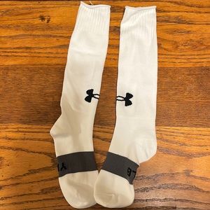 Soccer socks size large under armor